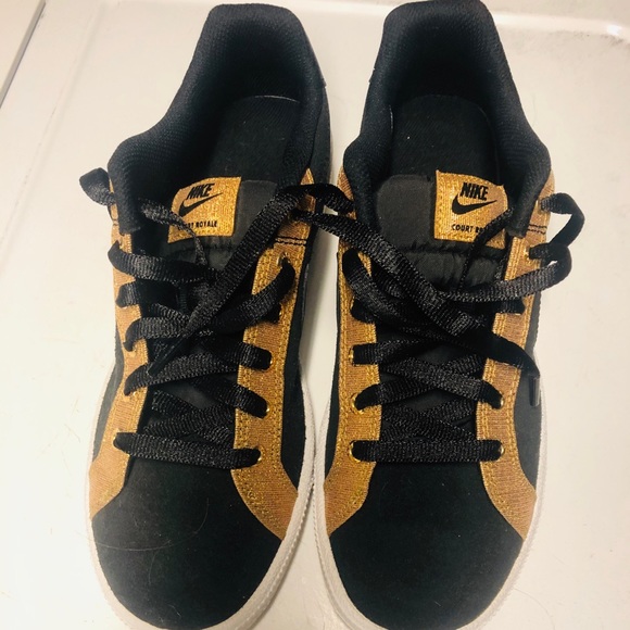 nike court royale black and gold